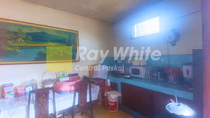 Rumah Ruang Usaha dan Kosan di Mainroad Cihampelas Bandung