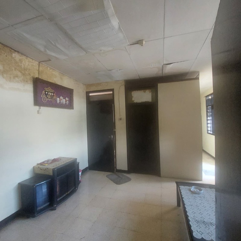 Rumah Ruang Usaha dan Kosan di Mainroad Cihampelas Bandung