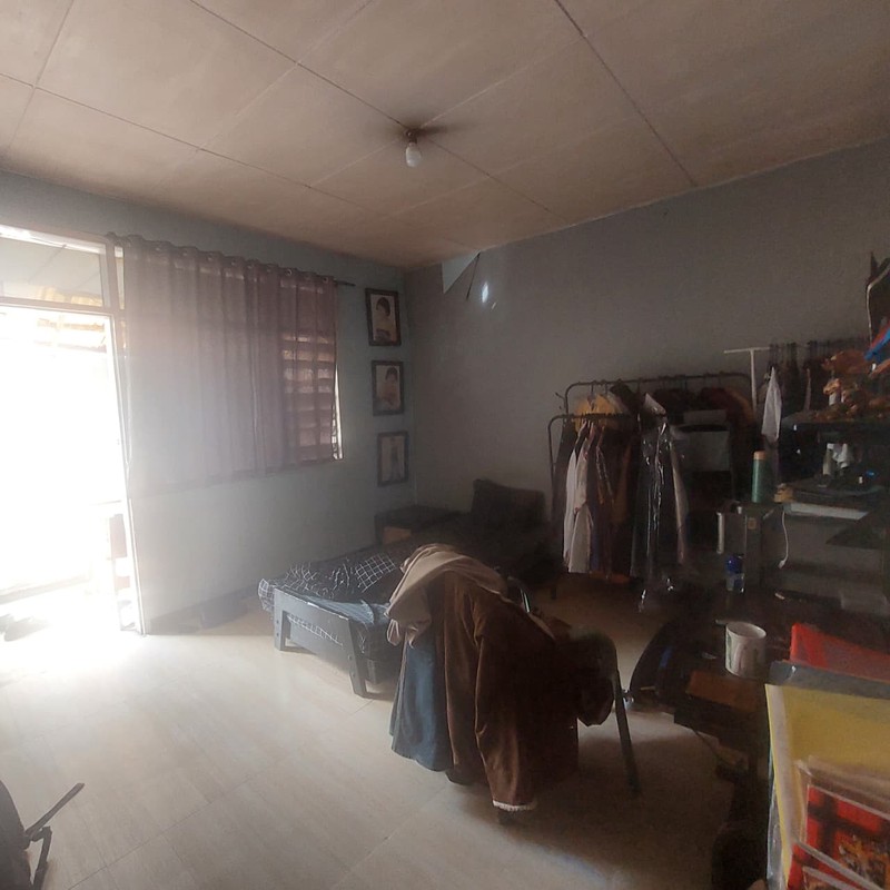 Rumah Ruang Usaha dan Kosan di Mainroad Cihampelas Bandung