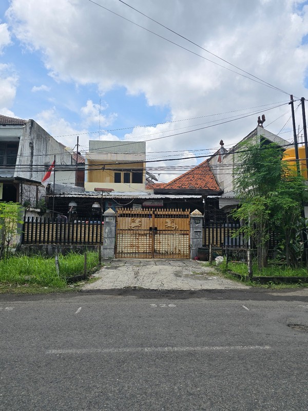 Dijual Rumah Hitung Tanah Pusat Kota Surabaya