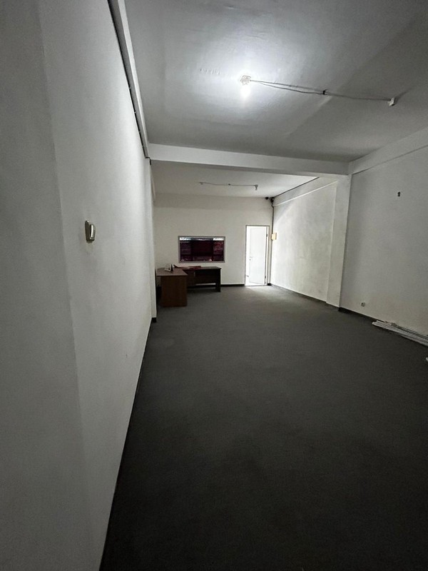 Disewakan Ruko Plaza Segi 8 Sukomanunggal Surabaya Barat Dekat Sekolah Iph, Pasar Modern Puncak Permai, Raya Darmo Permai - Parkiran Luas - Cocok Buat Segala Usaha - Hadap Nol Jalan Raya Komersial Are