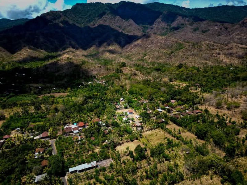 Land Freehold Close Beach In Singaraja Bali