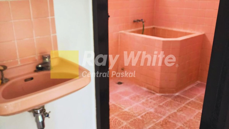 Rumah Klasik dan Nyaman di Tengah Kota Bandung