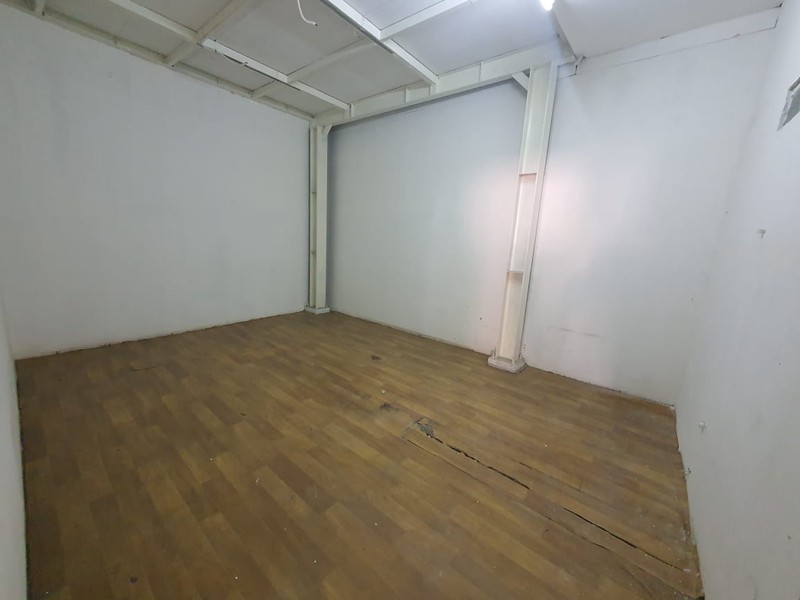 Di Jual Rumah Multifungsi 