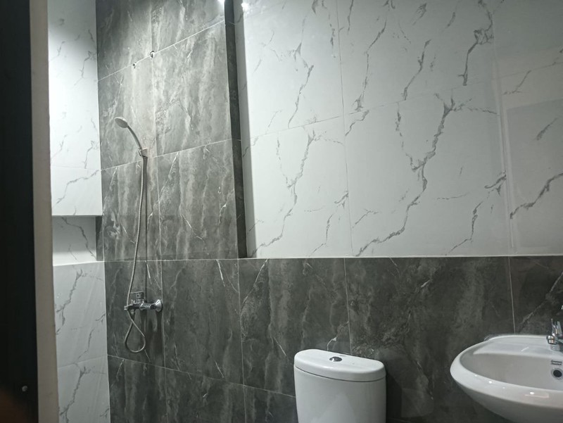 Dijual rumah di mulyosari tengah surabaya