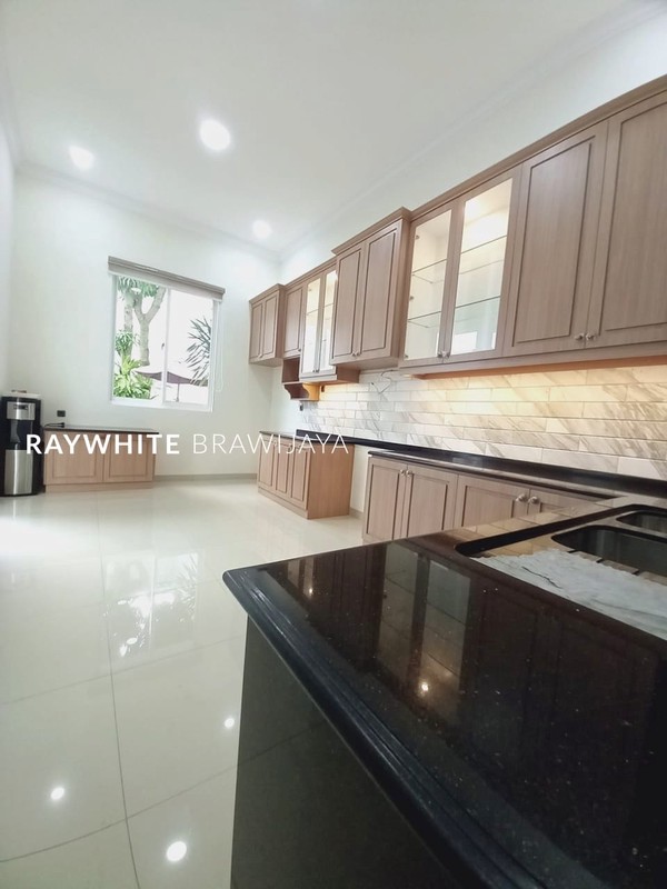 Rumah Elite Siap Huni Lingkungan Tenang Area Pondok Indah