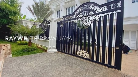 Rumah Elite Siap Huni Lingkungan Tenang Area Pondok Indah