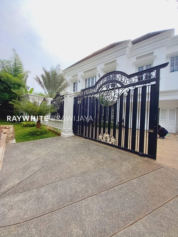 Rumah Elite Siap Huni Lingkungan Tenang Area Pondok Indah