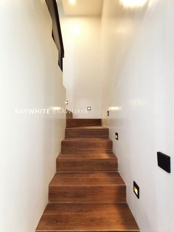 Brand New House Minimalis Lokasi Strategis Area Jagakarsa