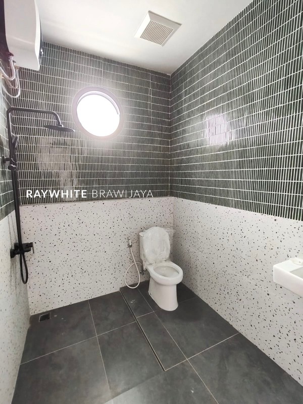 Brand New House Minimalis Lokasi Strategis Area Jagakarsa