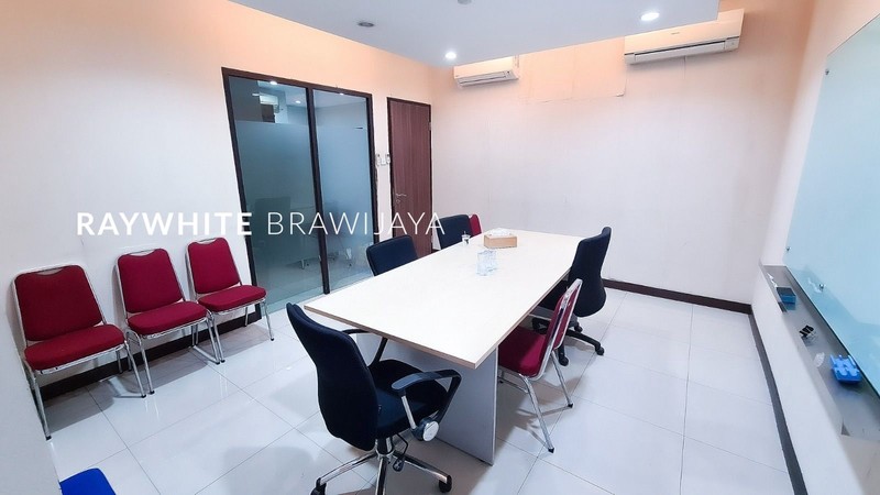 Disewakan Gedung Siap Pakai 4 Lantai Lokasi Strategis Area Radio Dalam