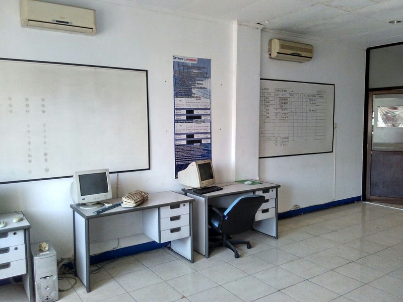 Ruko Strategis di Bulevard Hijau Harapan Indah Bekasi