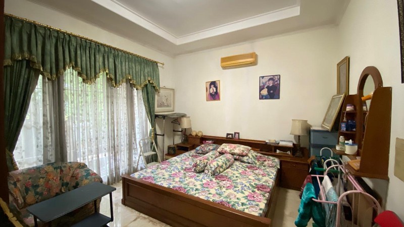 Di Jual Rumah Mewah 2 Lantai di Setia Budi