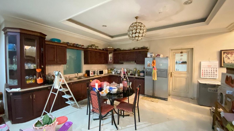 Di Jual Rumah Mewah 2 Lantai di Setia Budi