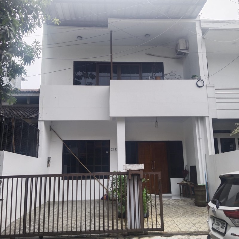 Rumah Siap Huni 2 Lantai Villa Kelapa Dua Pos Pengumben 