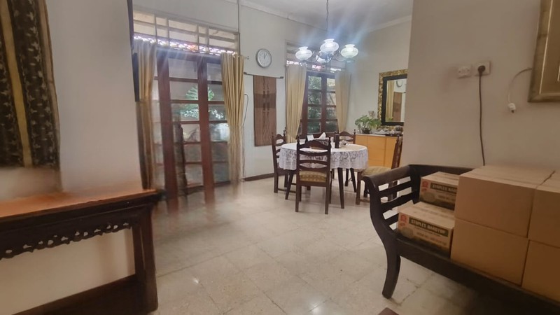 Dijual Rumah di Pondok Pinang - Lokasi Strategis dan Nyaman