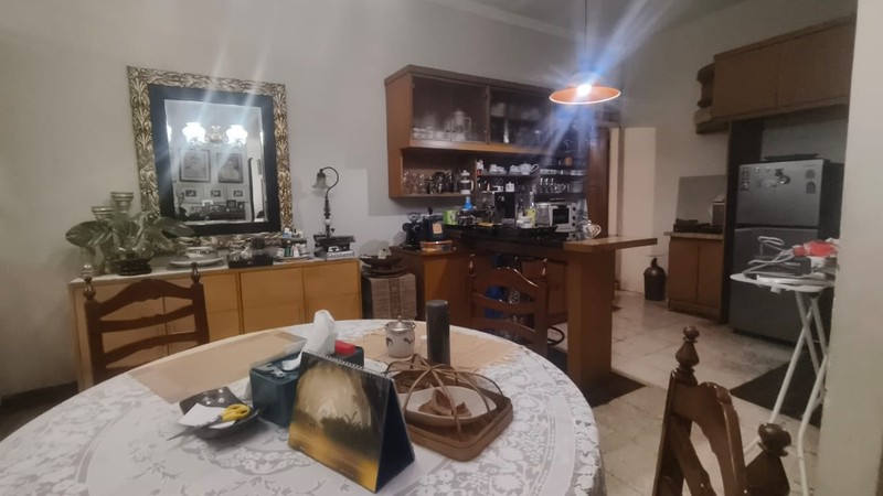 Dijual Rumah di Pondok Pinang - Lokasi Strategis dan Nyaman