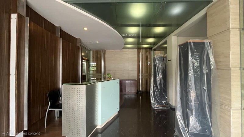 Disewakan Rumah Cocok untuk Kantor/Klinik/Resto di Sisingamaraja Kebayoran Baru