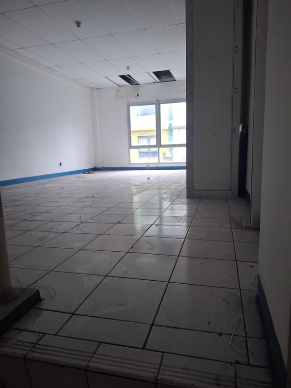 Dijual Cepat Ruko 4 Lantai Dalam Komplek Lokasi Strategis Di Matraman, Jakarta Timur