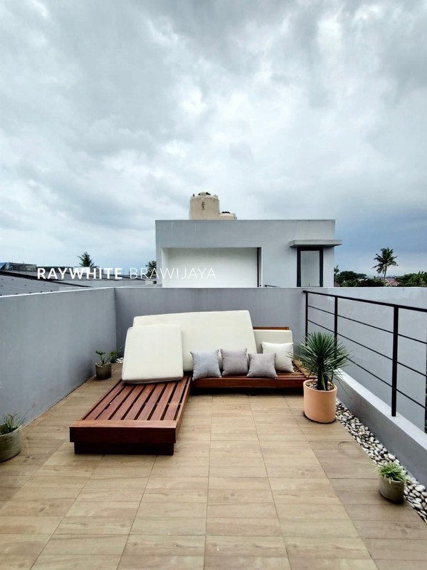 Rumah Baru Siap Huni Lokasi Strategis Area Jagakarsa