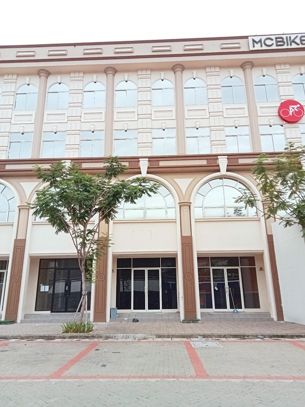 Dijual Ruko di Ruko Golf Lake  - Greenlake Cengkareng Jakarta Barat