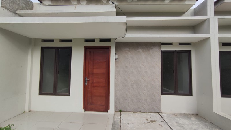 Rumah Minimalis siap huni di Larangan