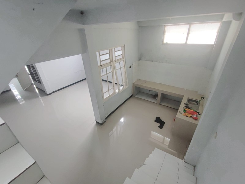 Dijual Rumah 2 Lantai Lokasi Strategis dalam Perumahan di Kalasan Sleman 