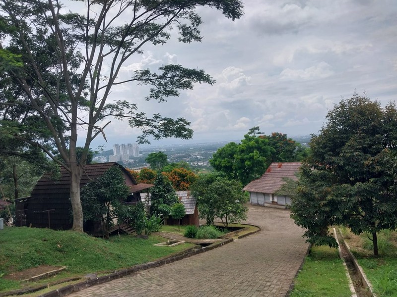 Dijual Ex Pesantren Lokasi Strategis Di Hambalang, Sentul, Bogor