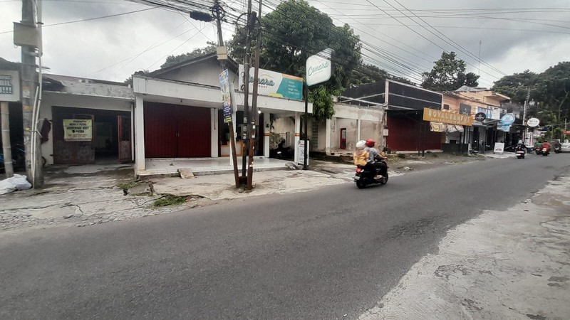 Tanah Bonus Bangunan Kost dan Rumah Lokasi Startegis Dekat Kampus Sanata Dharma - Maguwoharjo Depok Sleman 