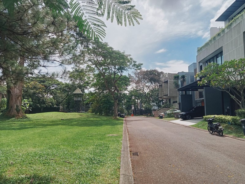 Rumah Bagus Di The Green Blossom Ville BSD Tangerang Selatan