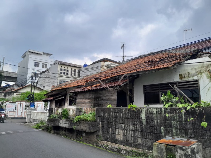 Rumah Hitung Tanah Di Cilandak, Ciladak Barat Jakarta Selatan