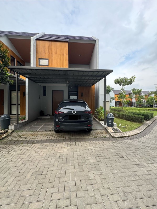 Rumah Jual Cluster O8 Grand Wisata 