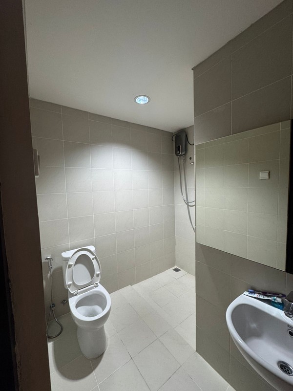 Rumah Jual Cluster O8 Grand Wisata 