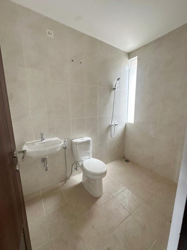 Cantik Minimalis 2lt Murah Siap Huni dalam Cluster di Cisauk Serpong.