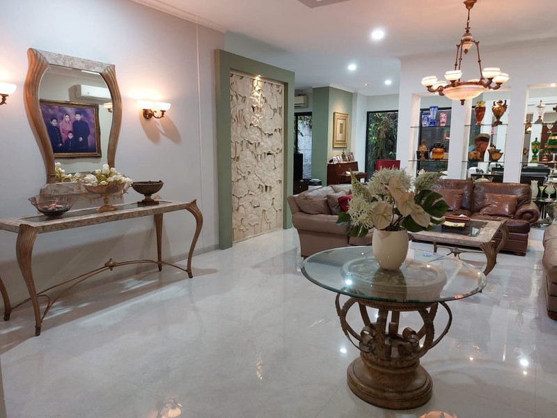 Rumah Bagus Siap Huni dan Asri di Jl MPR Dalam, Cilandak, Jakarta Selatan