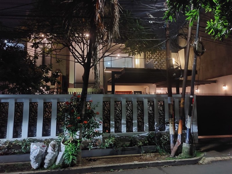 Rumah Bagus Siap Huni dan Asri di Jl MPR Dalam, Cilandak, Jakarta Selatan