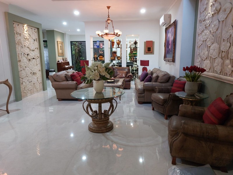 Rumah Bagus Siap Huni dan Asri di Jl MPR Dalam, Cilandak, Jakarta Selatan