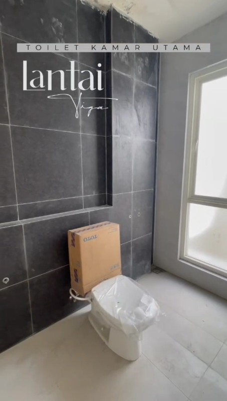 2 Milyar-an Dijual Rumah Baru Dharma Husada Indah Barat - New Modern Townhouse 3 Lantai Surabaya Timur Dekat Galaxy Mall, Unair,dan Kampus Its