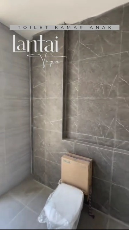 2 Milyar-an Dijual Rumah Baru Dharma Husada Indah Barat - New Modern Townhouse 3 Lantai Surabaya Timur Dekat Galaxy Mall, Unair,dan Kampus Its