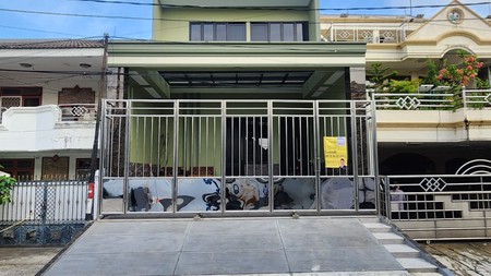 Rumah + Kantor Dijual di Kom. Griya Permai