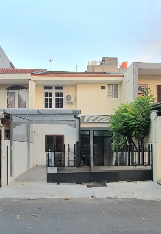 Rumah Pelepah Hijau, Kelapa Gading