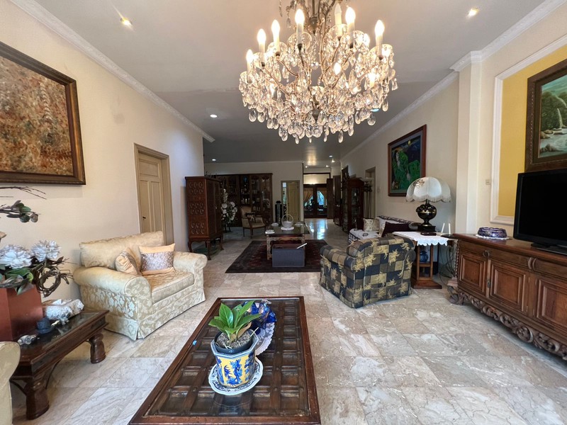 Rumah Hoek dan Bagus Di Puri Mutiara Cipete Jakarta Selatan