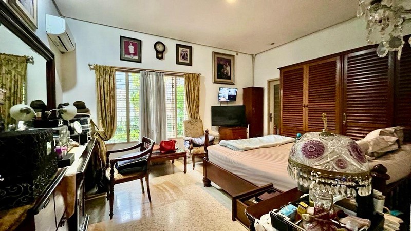 Rumah Hoek dan Bagus Di Puri Mutiara Cipete Jakarta Selatan