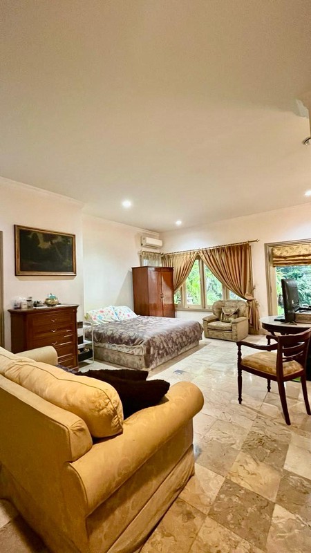 Rumah Hoek dan Bagus Di Puri Mutiara Cipete Jakarta Selatan