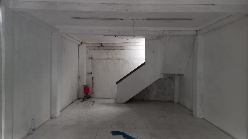 Disewakan Ruko Strategis 3 Lantai di Jl. Godean Hanya 200 Meter dari Ring Road Demak Ijo, Sidoarum, Godean