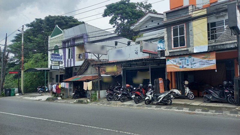 Disewakan Ruko Strategis 3 Lantai di Jl. Godean Hanya 200 Meter dari Ring Road Demak Ijo, Sidoarum, Godean