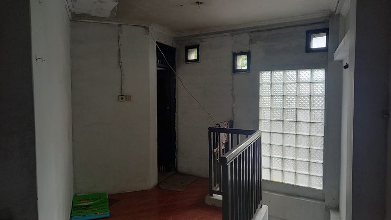 Disewakan Ruko Strategis 3 Lantai di Jl. Godean Hanya 200 Meter dari Ring Road Demak Ijo, Sidoarum, Godean