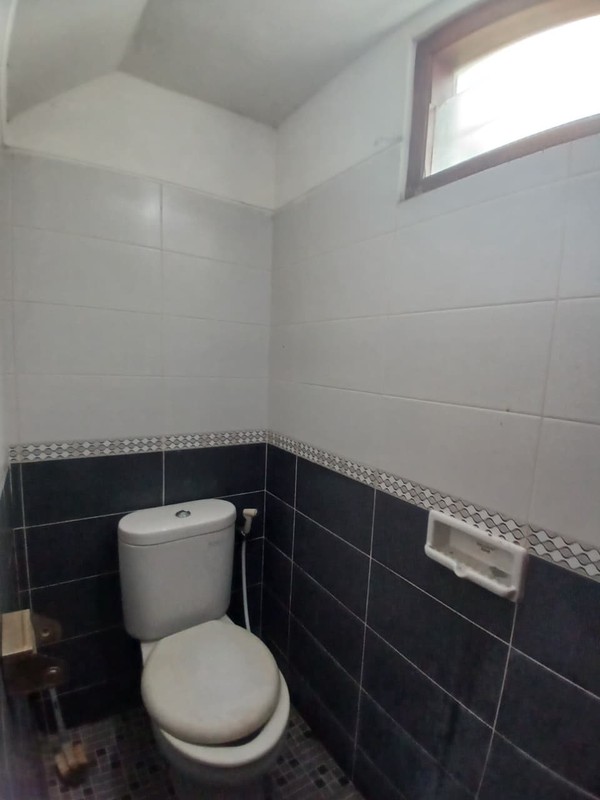 Rumah Mewah 2 Lantai di Dalam Perumahan Hunian Eksklusif & Strategis, Maguwoharjo, Depok, Sleman