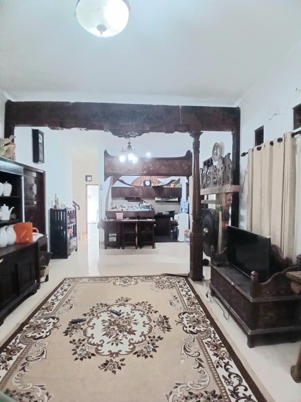 Rumah Mewah 2 Lantai di Dalam Perumahan Hunian Eksklusif & Strategis, Maguwoharjo, Depok, Sleman