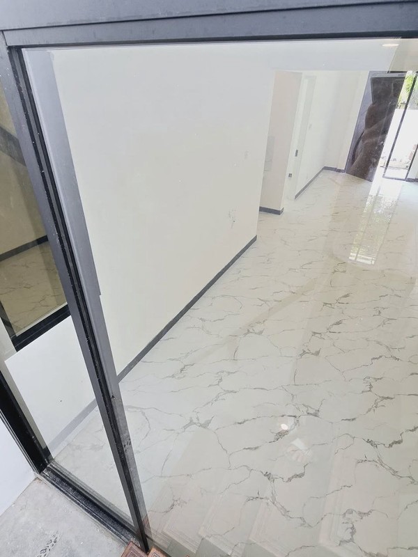 Dijual Rumah Siap Huni di Taman Puspa Raya Citraland